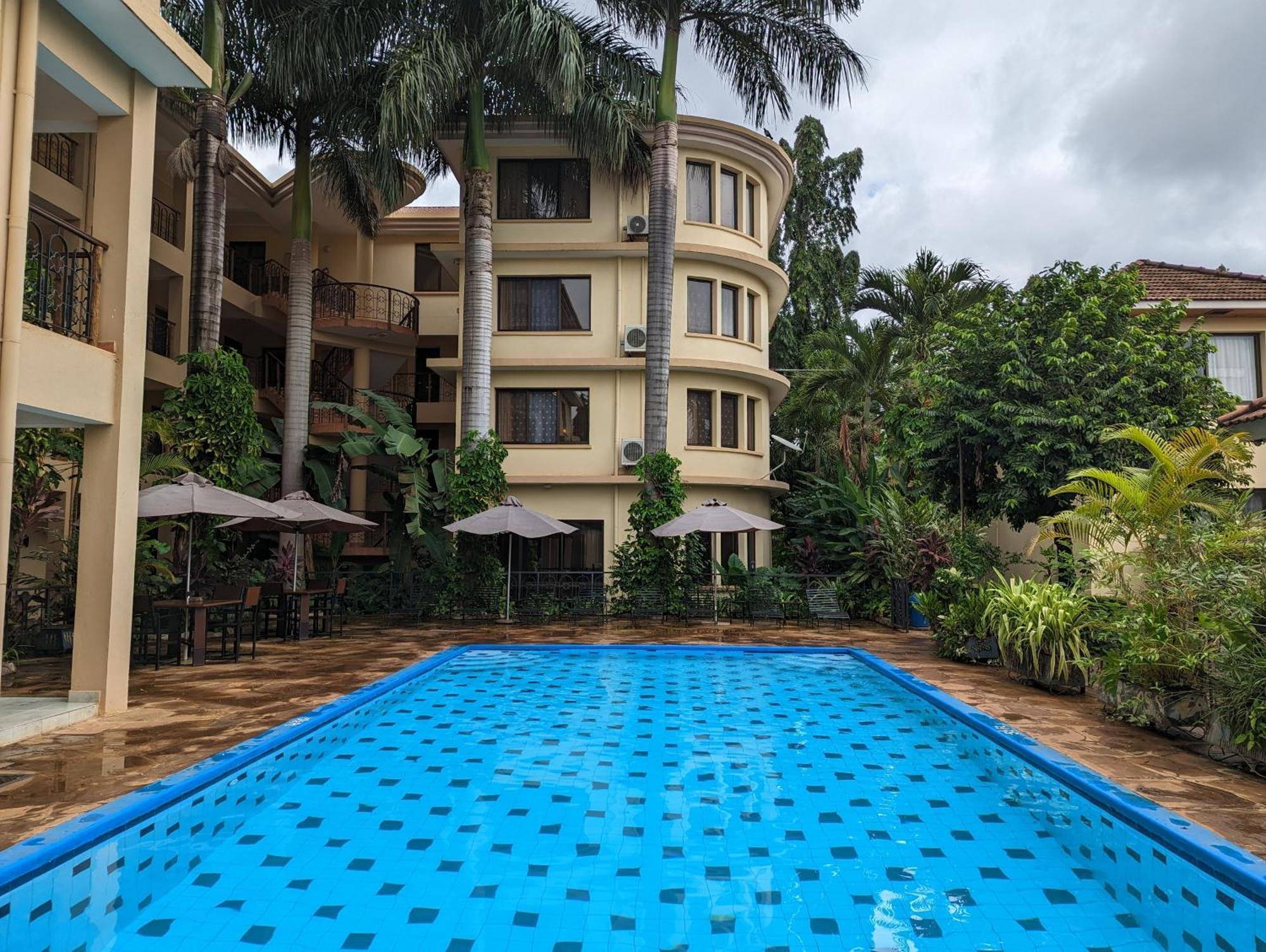 Parkview Inn Moshi Buitenkant foto